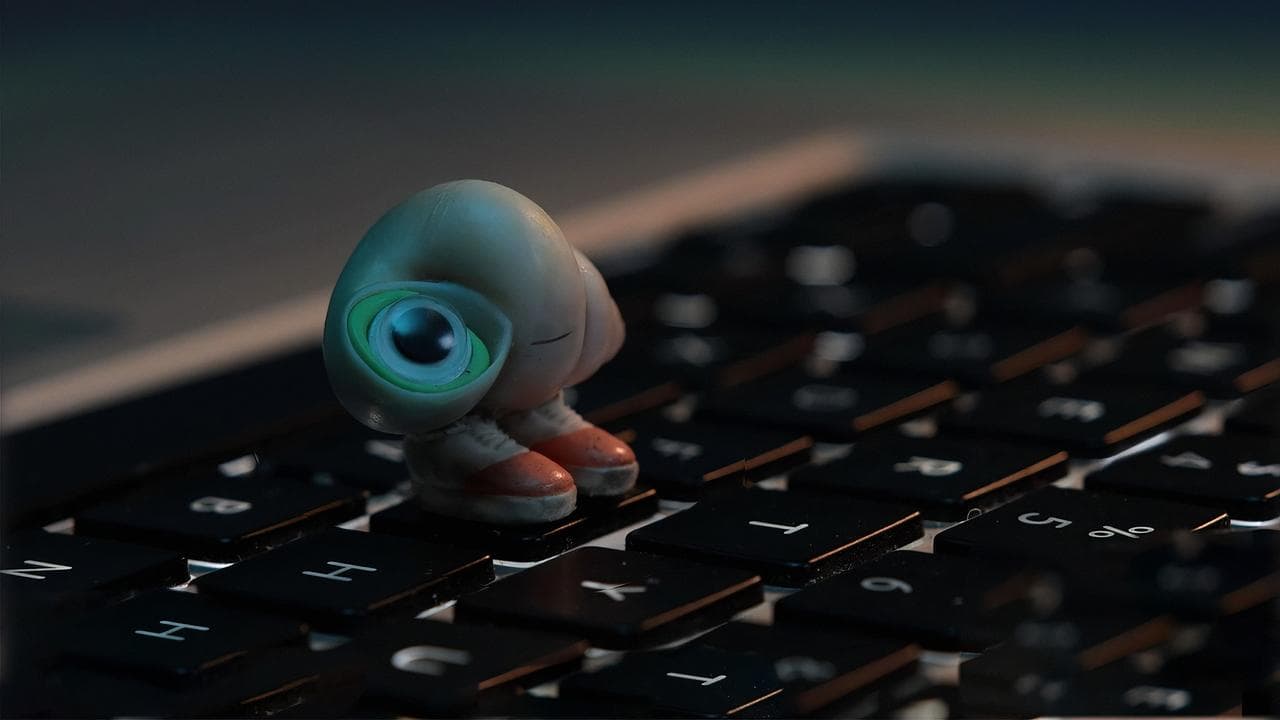 Backdrop – Marcel the Shell with Shoes On