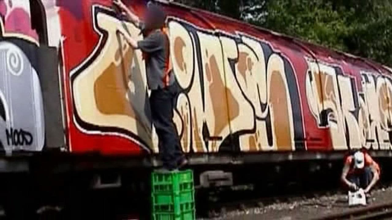 Backdrop – Dirty Handz 3: Search And Destroy