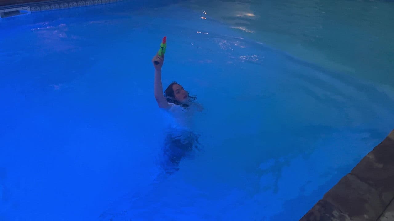 Backdrop – Formless