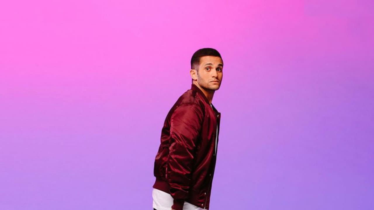 Backdrop – Malik Bentalha : Encore