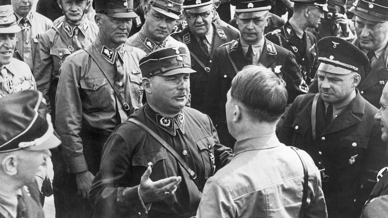 Backdrop – Durch Mord zur absoluten Macht - Hitler dezimiert die SA