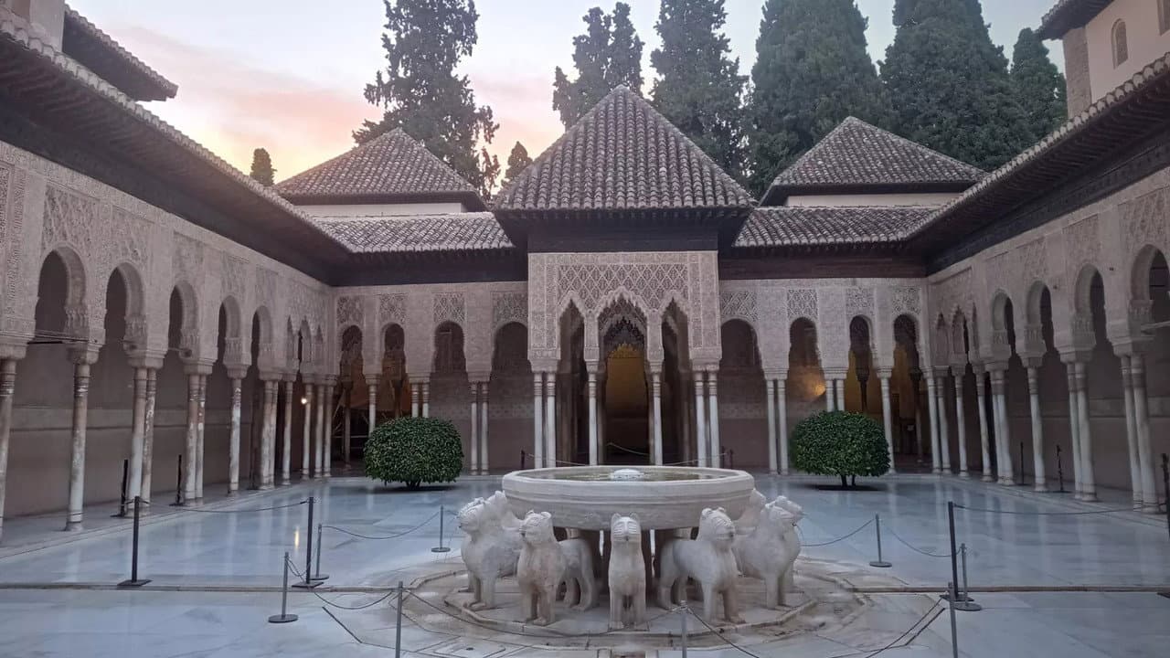 Backdrop – Alhambra - Das Vermächtnis der Sultane Spaniens