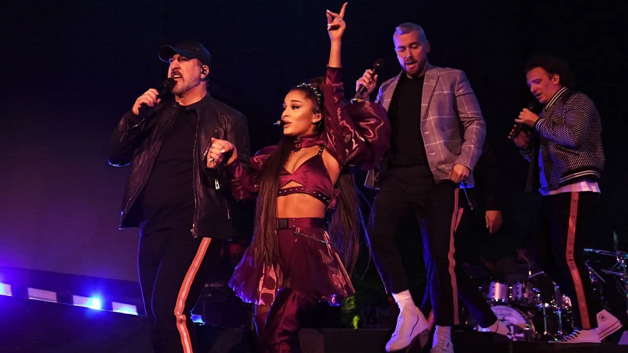 Backdrop – Ariana Grande - Live In Coachella