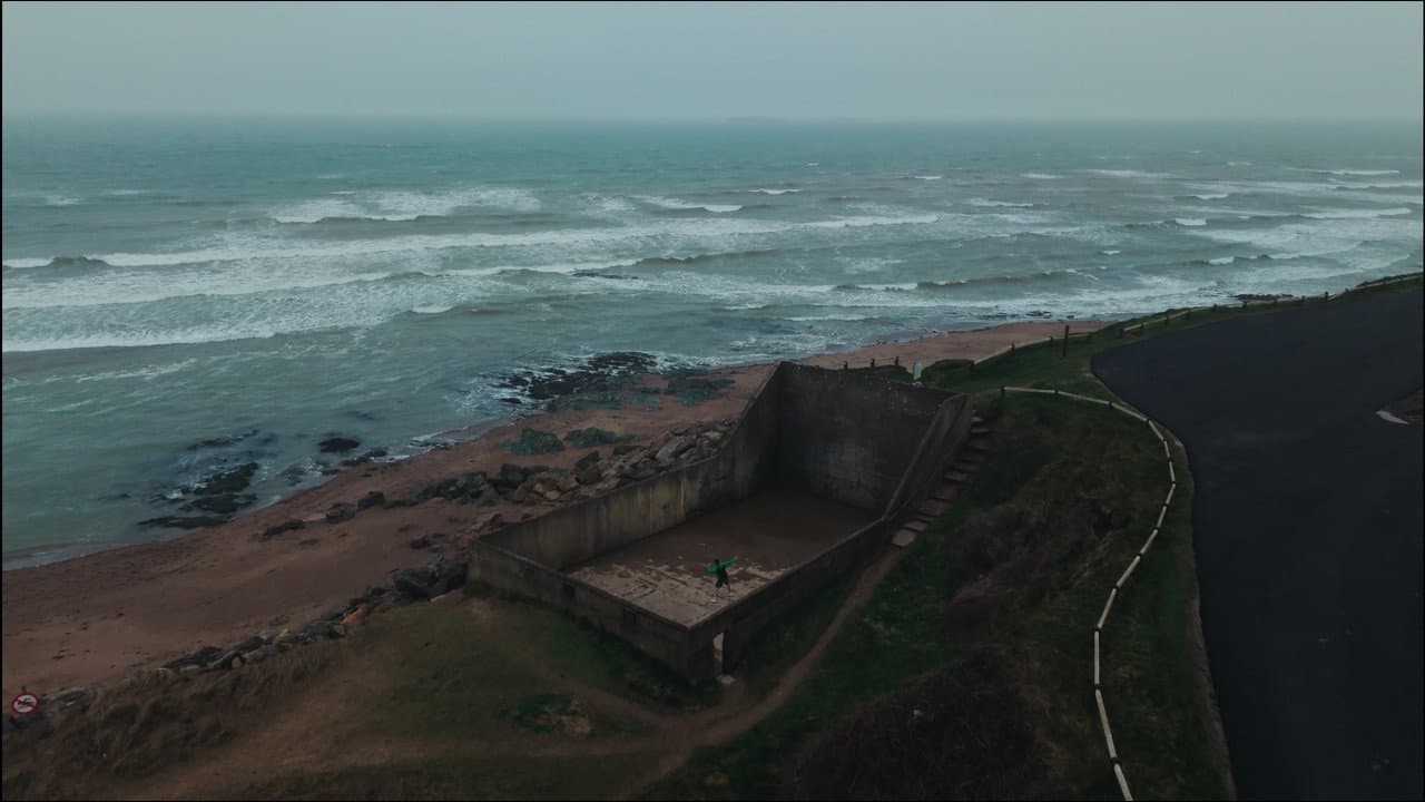 Backdrop – Hit the Wall