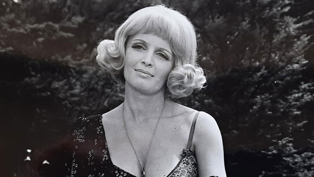 Backdrop – Zatykač na královnu