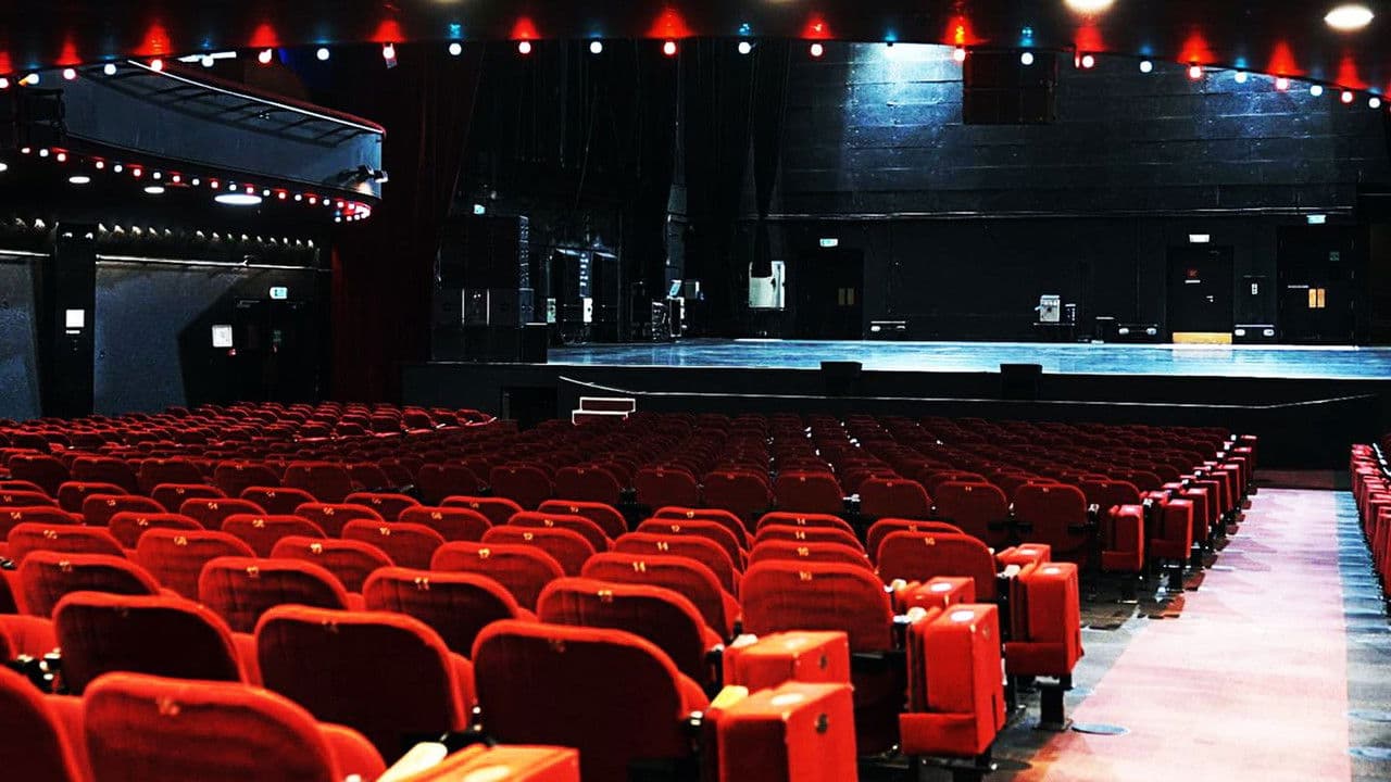 Backdrop – L'Olympia, du rêve à la scène