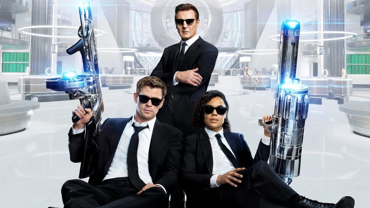Backdrop – Men in Black - International