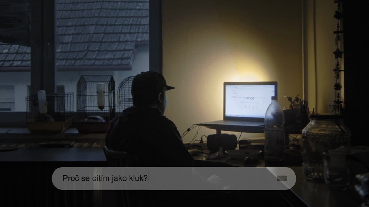 Backdrop – Proč se cítím jako kluk?