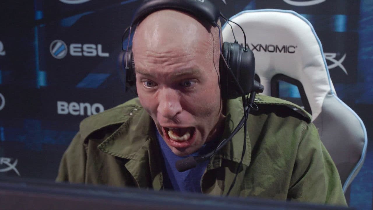 Backdrop – Pure Pwnage: Teh Movie