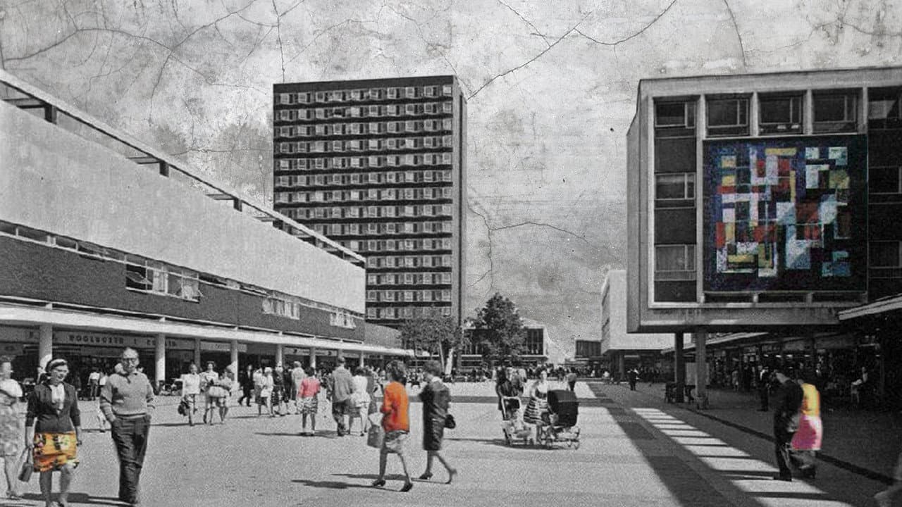 Backdrop – New Town Utopia