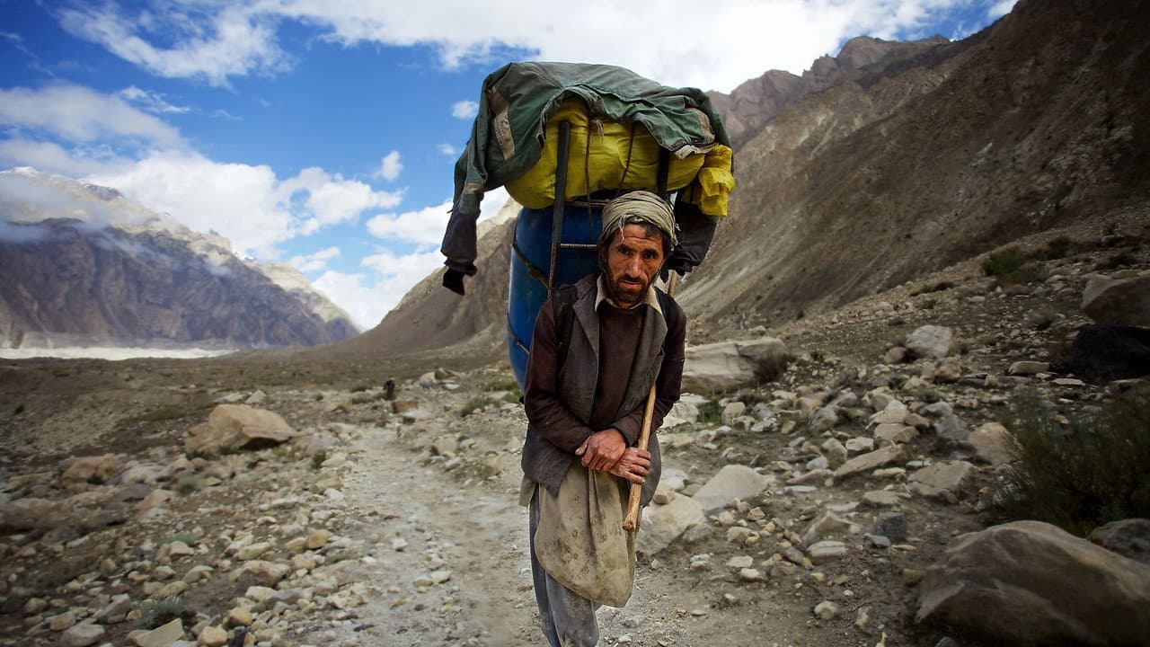 Backdrop – K2 & The Invisible Footmen
