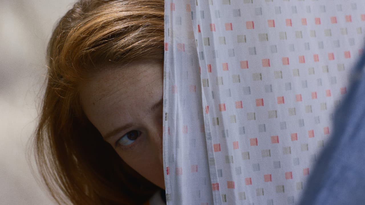 Backdrop – Σελήνη, 66 Ερωτήσεις