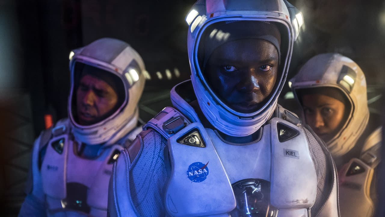 Backdrop – The Cloverfield Paradox