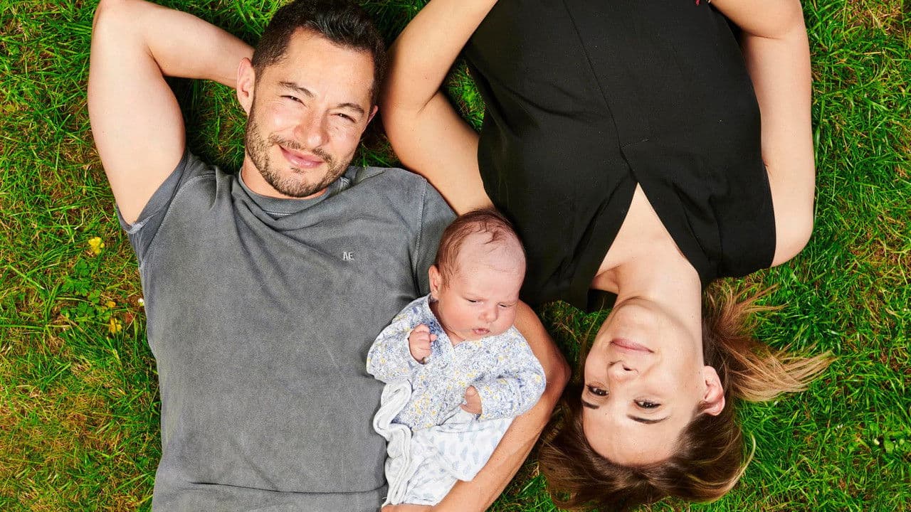 Backdrop – Our Baby: A Modern Miracle