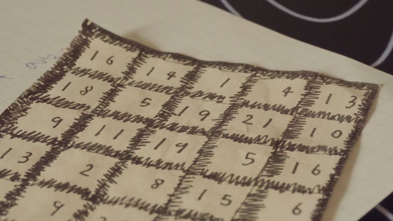 Backdrop – PUZZLE PRESENT