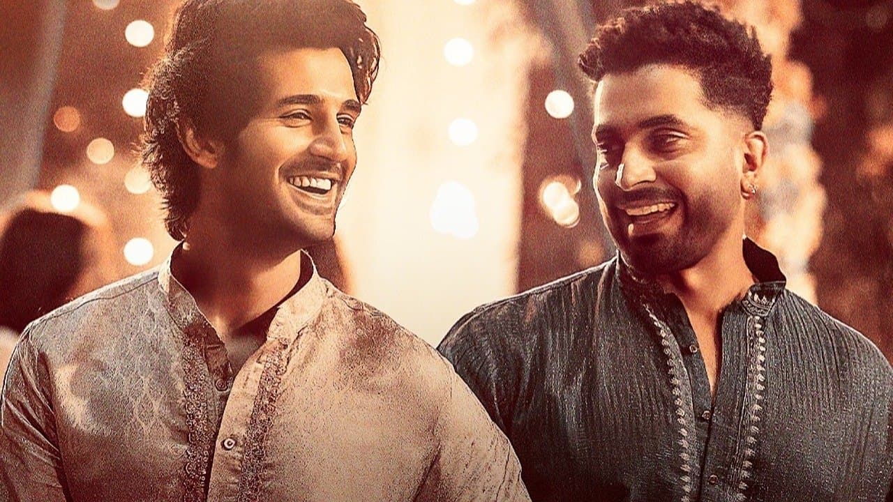 Backdrop – अमर प्रेम की प्रेम कहानी