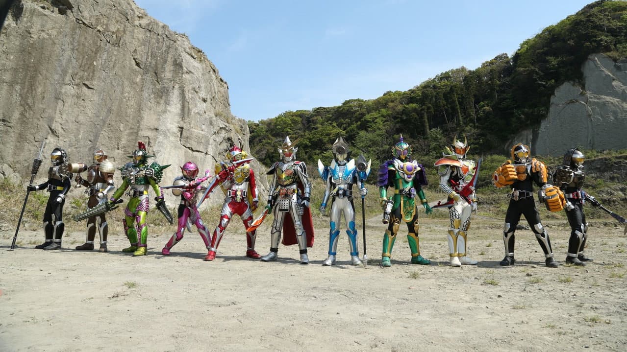 Backdrop – Kamen Rider Gaim the Movie: The Great Soccer Match! The Golden Fruit Cup!