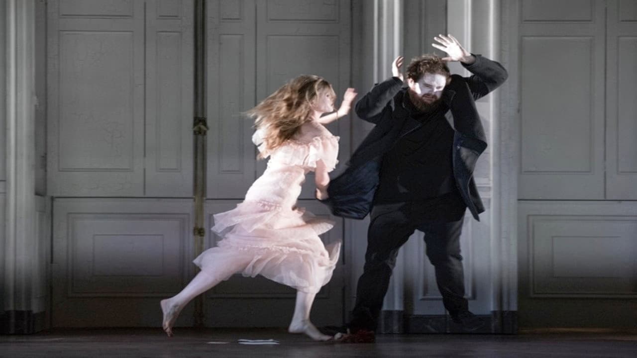 Backdrop – Glyndebourne: Hamlet