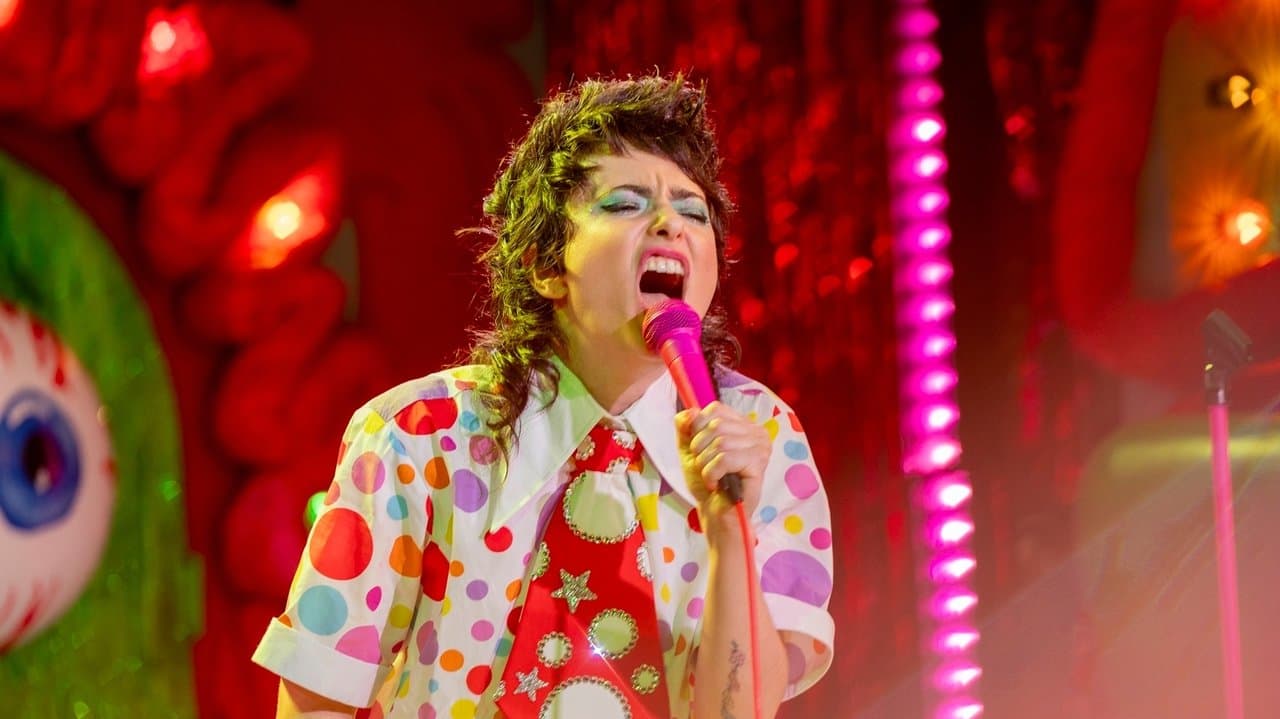 Backdrop – Sarah Squirm: Live + in the Flesh