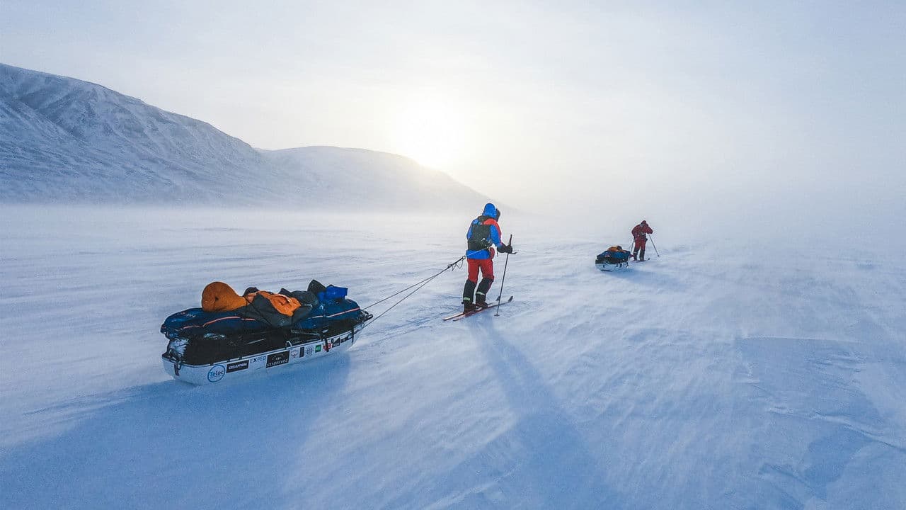 Backdrop – Canada Vertical