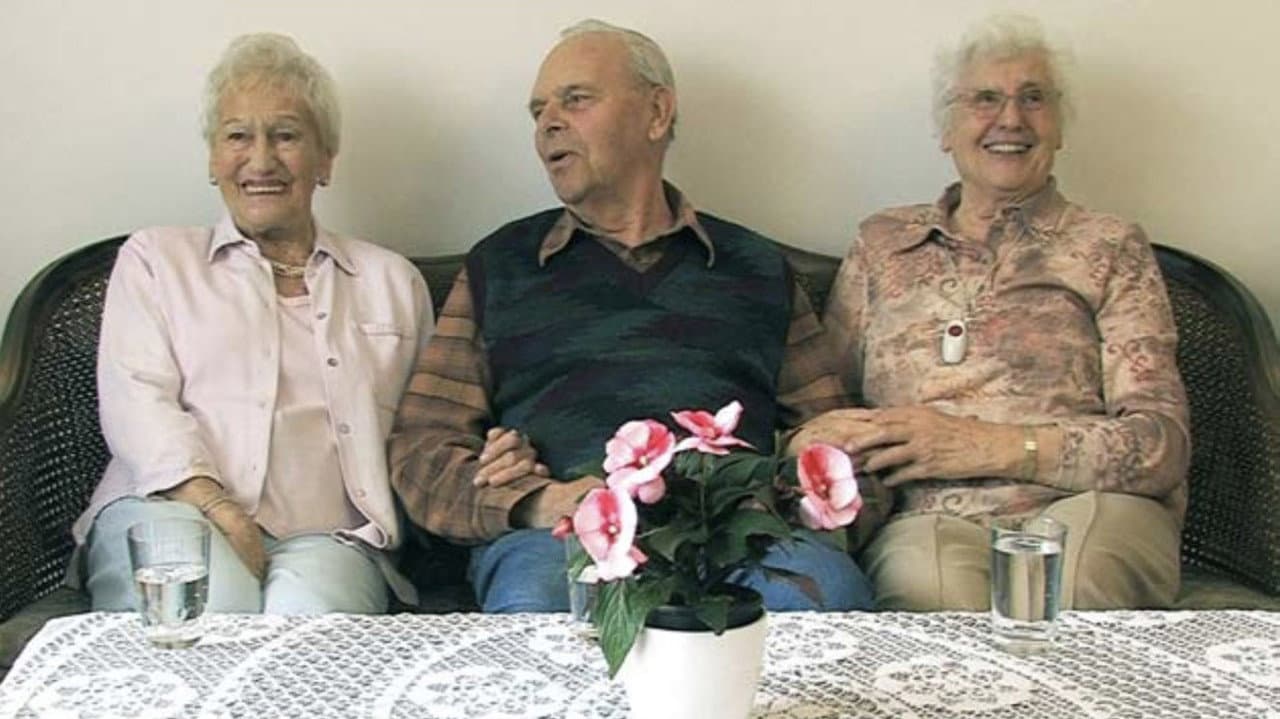 Backdrop – Ménage à trois