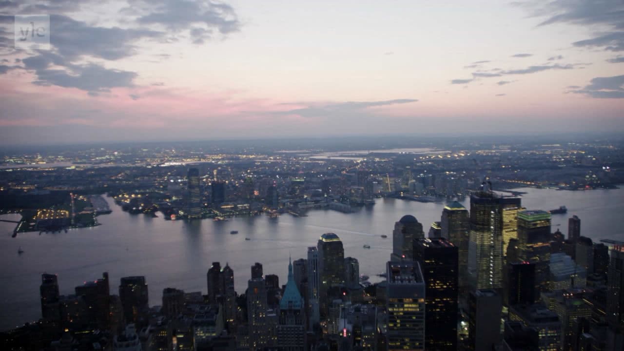 Backdrop – 16 Acres