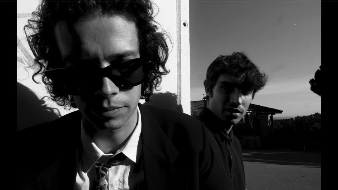 Backdrop – Los pobres aman con las manos