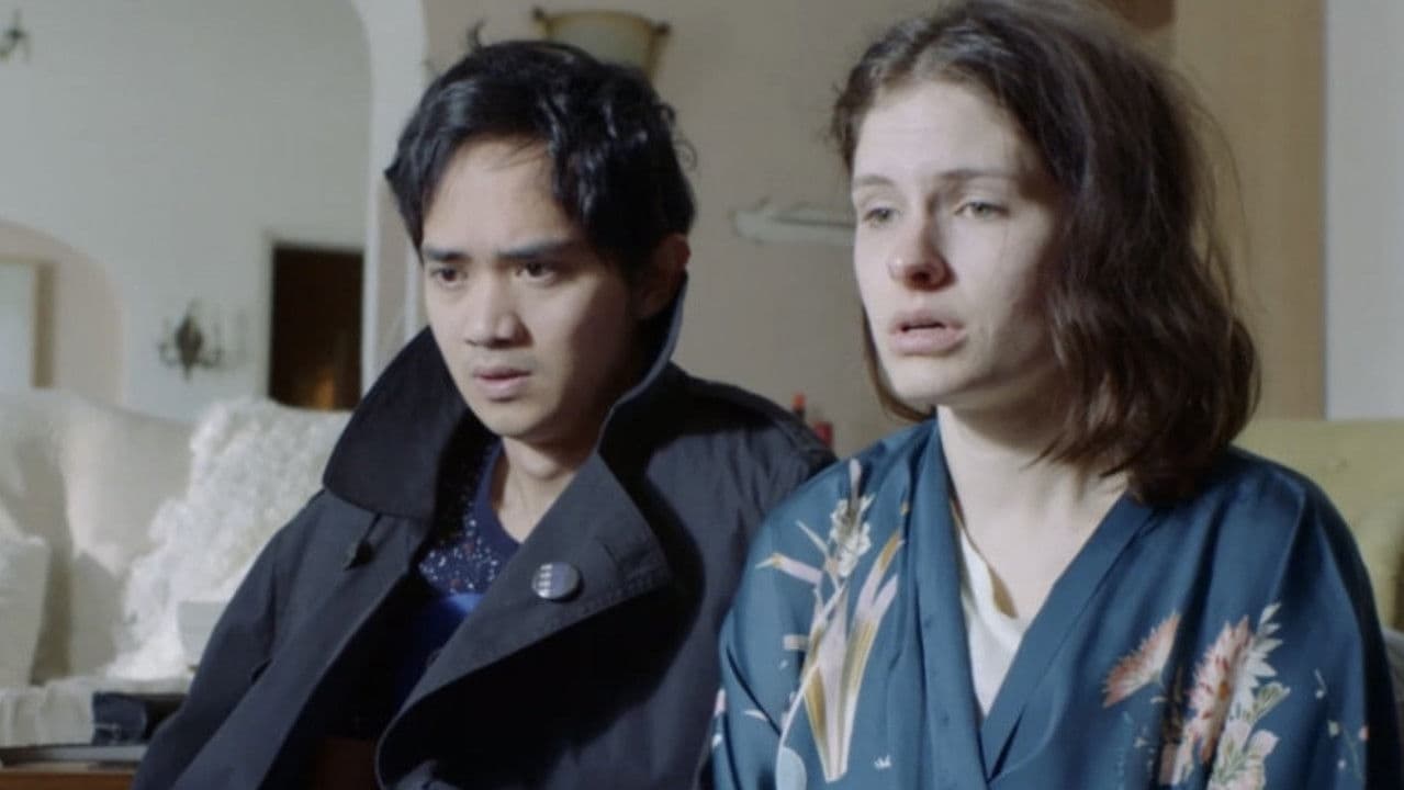 Backdrop – Lilly White