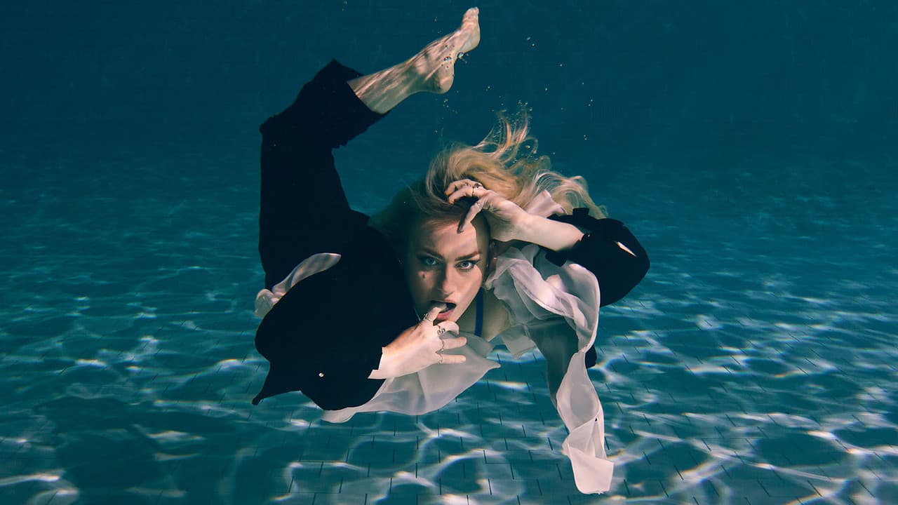 Backdrop – Amy Matthews: I Feel Like I'm Made of Spiders