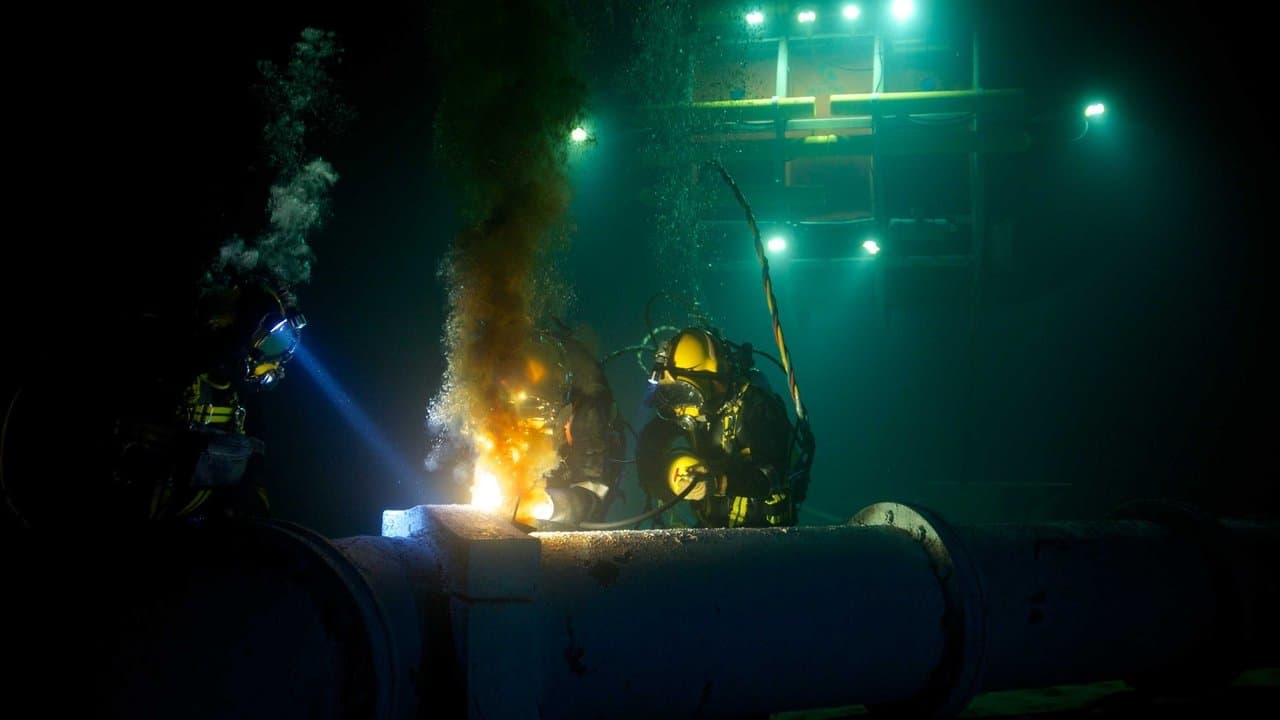 Backdrop – Pressure - Ohne Ausweg