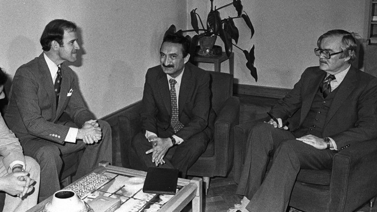 Backdrop – 12 Eylül: Darbenin Ayak Sesleri