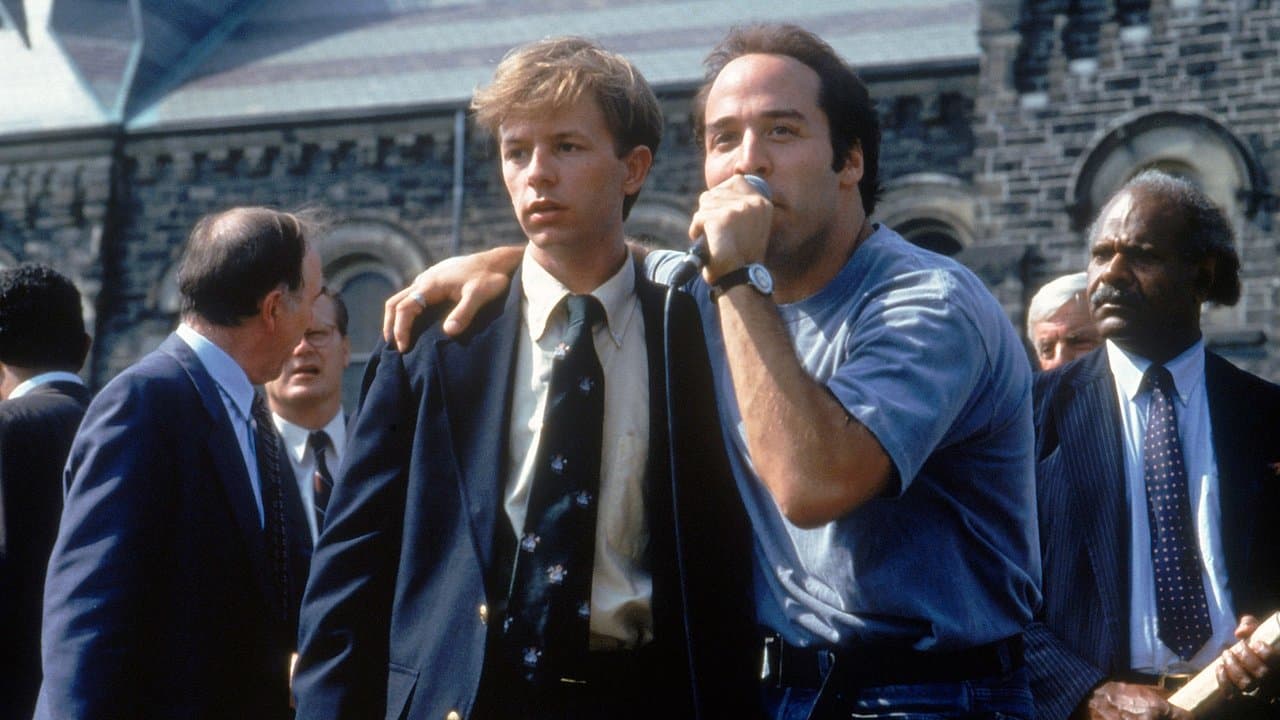 Backdrop – Zwei Chaoten auf dem Campus