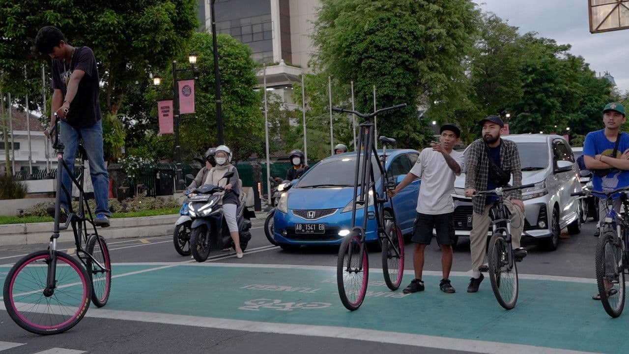 Backdrop – Pit Dhuwur