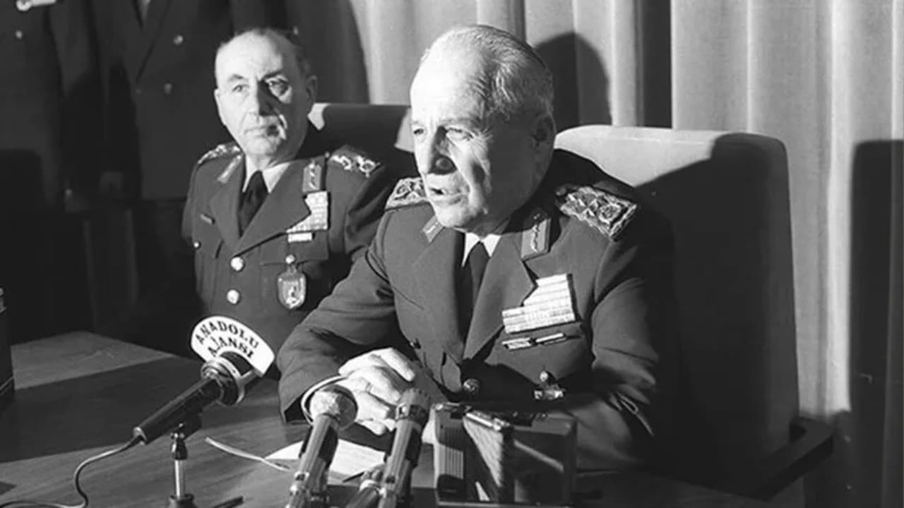 Backdrop – 12 Eylül: Darbe Günlüğü