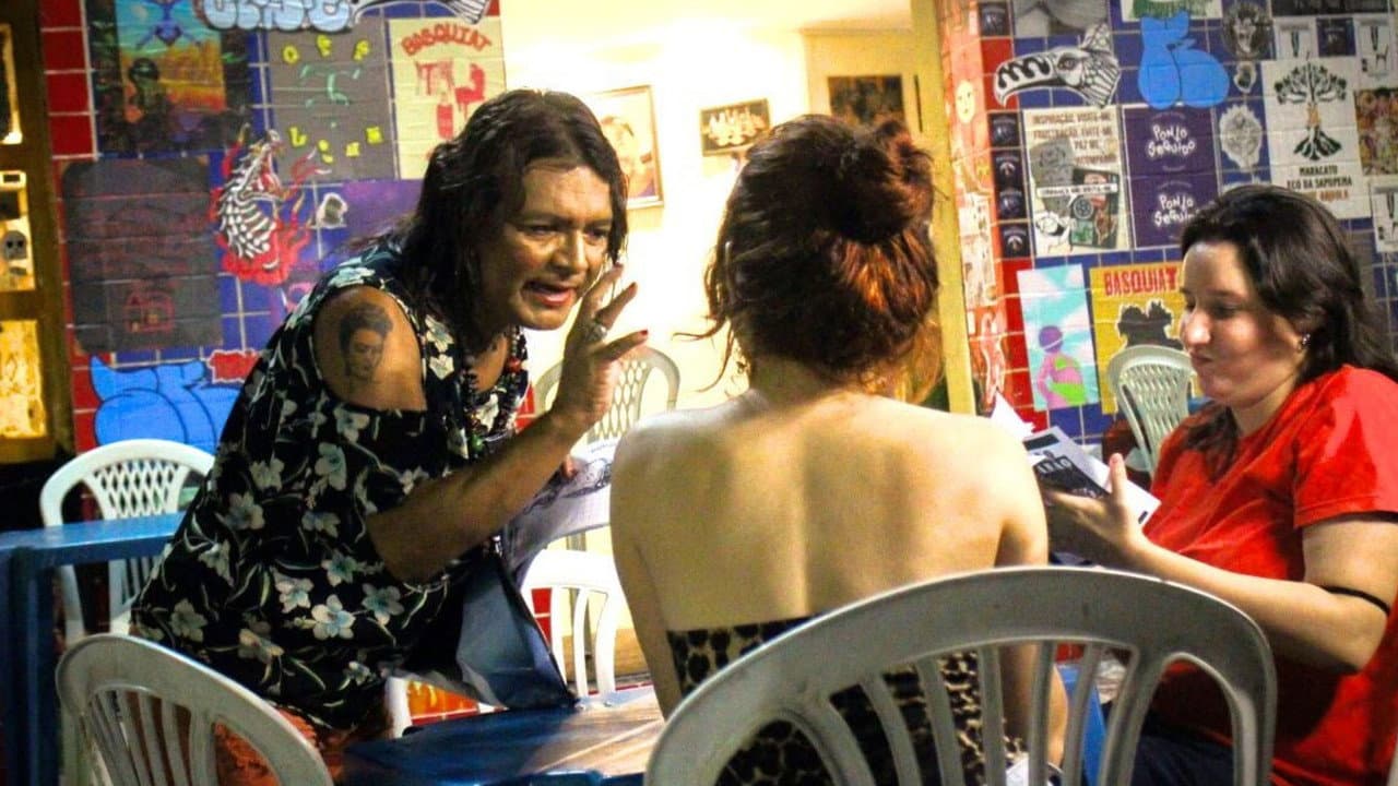 Backdrop – Márcia Antonelli: Das Palavras à Sobrevivência