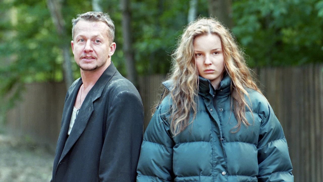 Backdrop – Das Mädchen und der Bodyguard