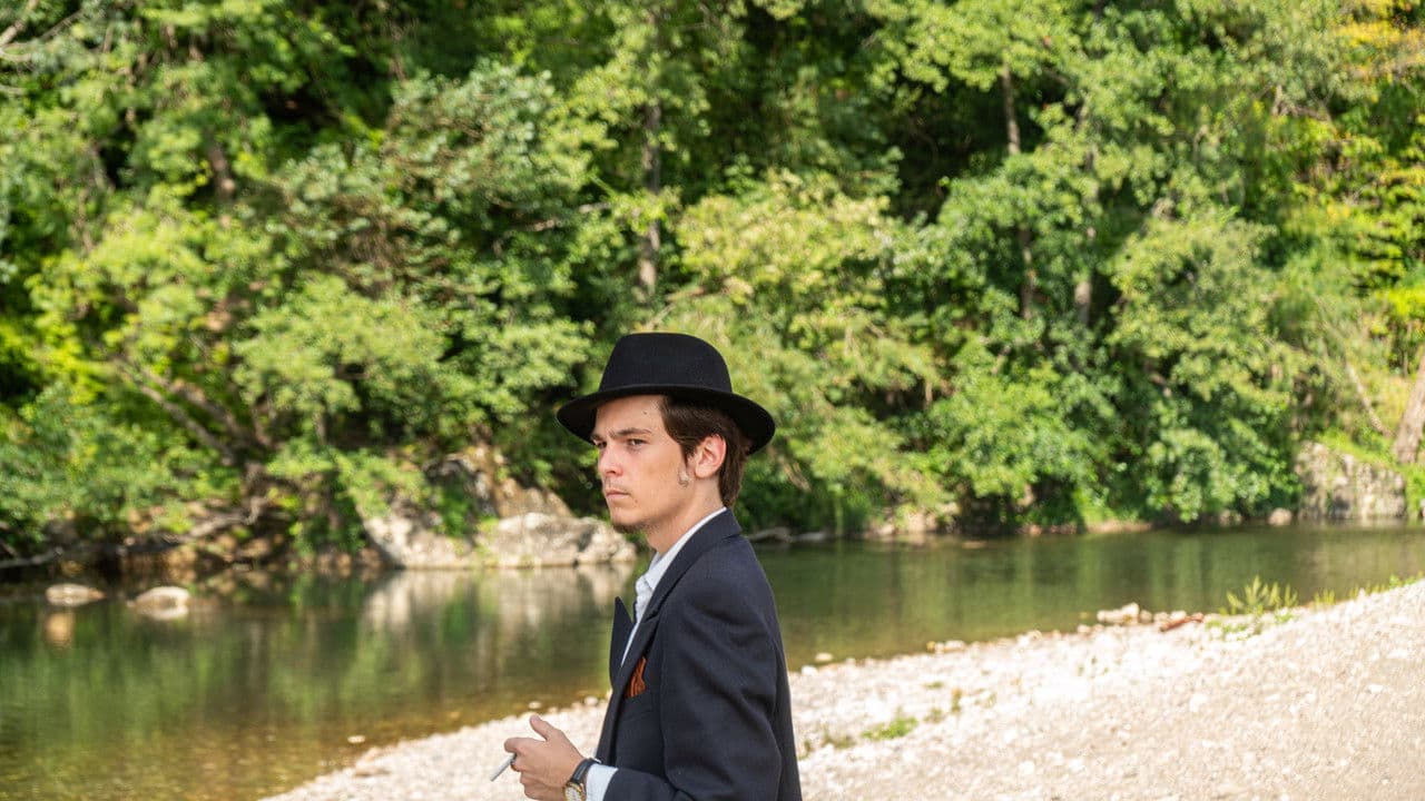 Backdrop – Le Siffleur