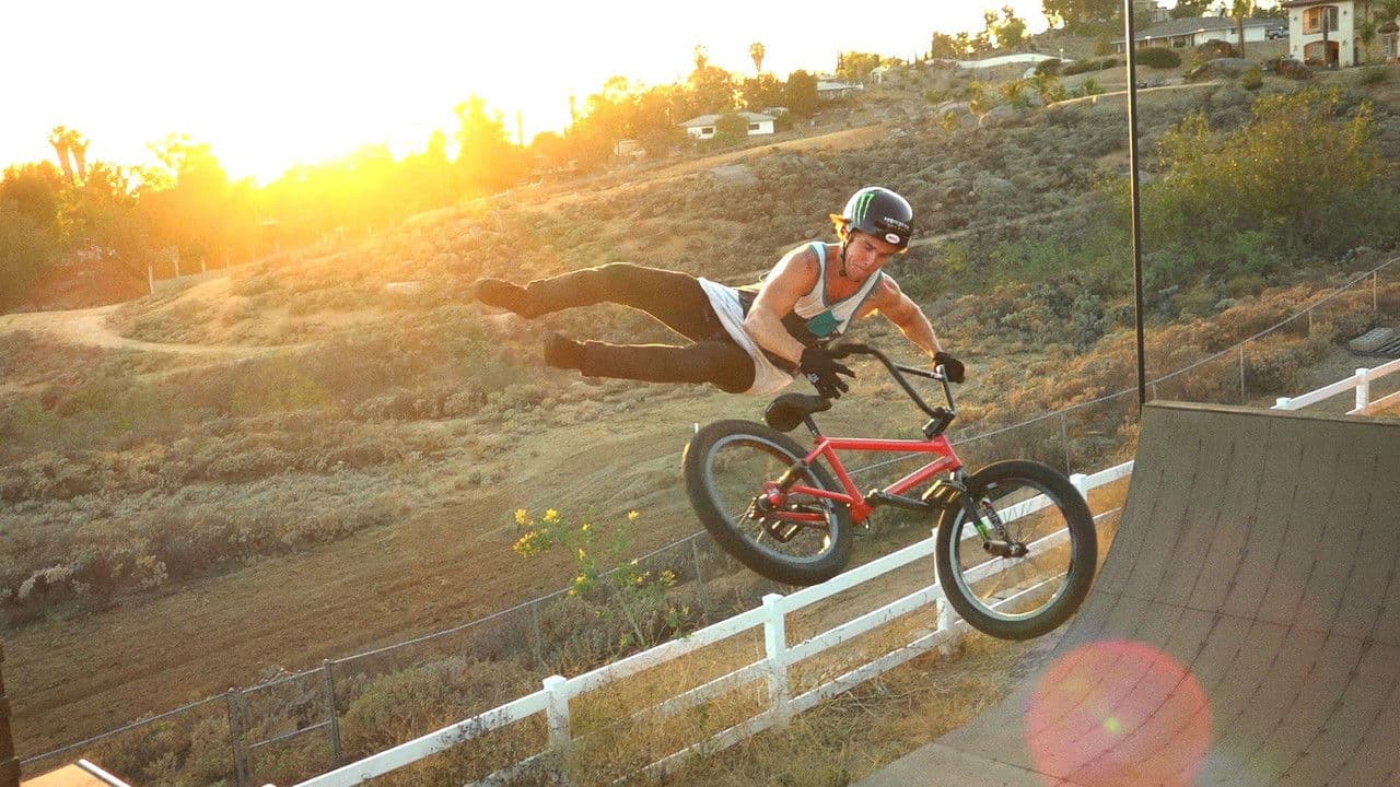 Backdrop – Illustrated: A Vans BMX Video