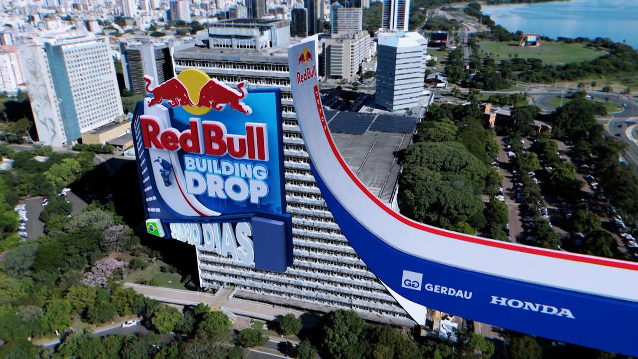 Backdrop – Sandro Dias's Ultimate Skate Ramp