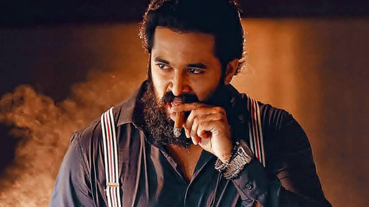 Backdrop – മിഖായേൽ