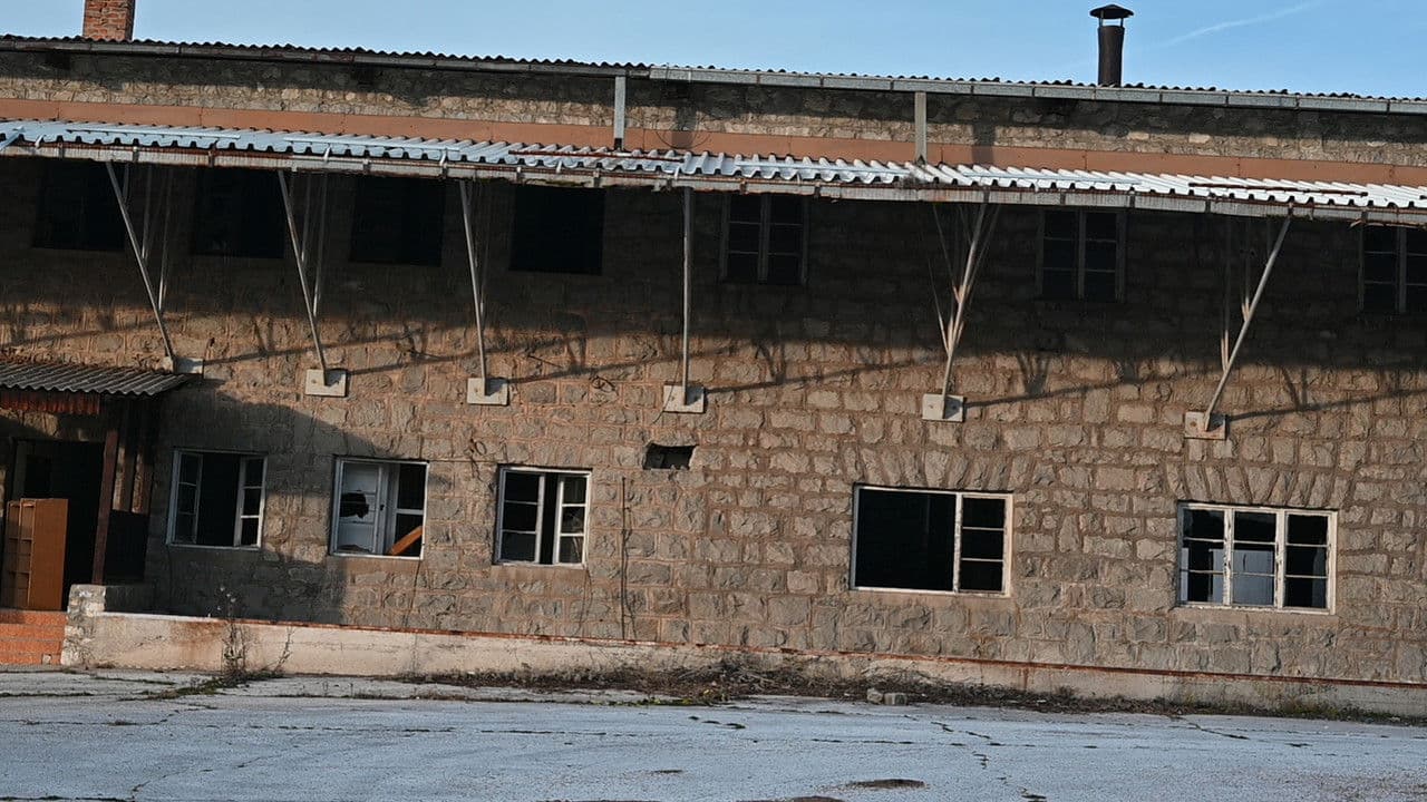 Backdrop – Don't Believe