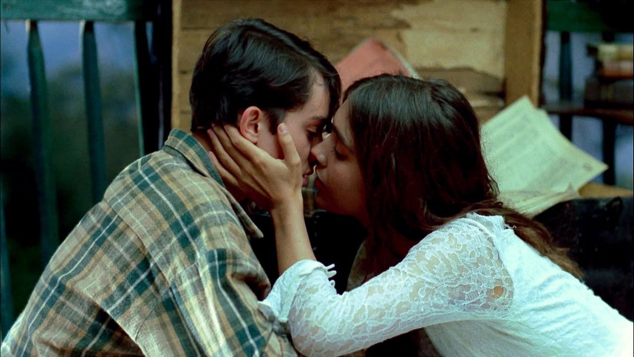 Backdrop – Carne de tu carne