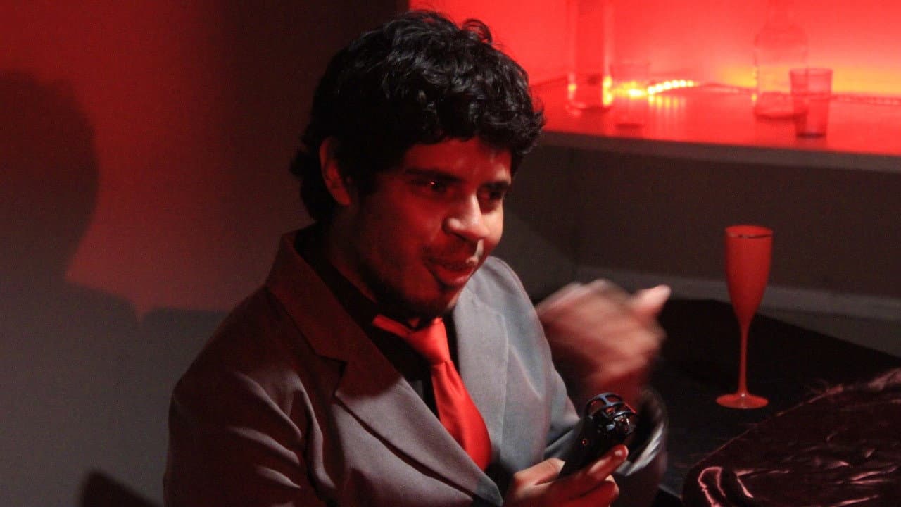 Backdrop – Ah, não! Tive que entrevistar vampiros para meu TCC!