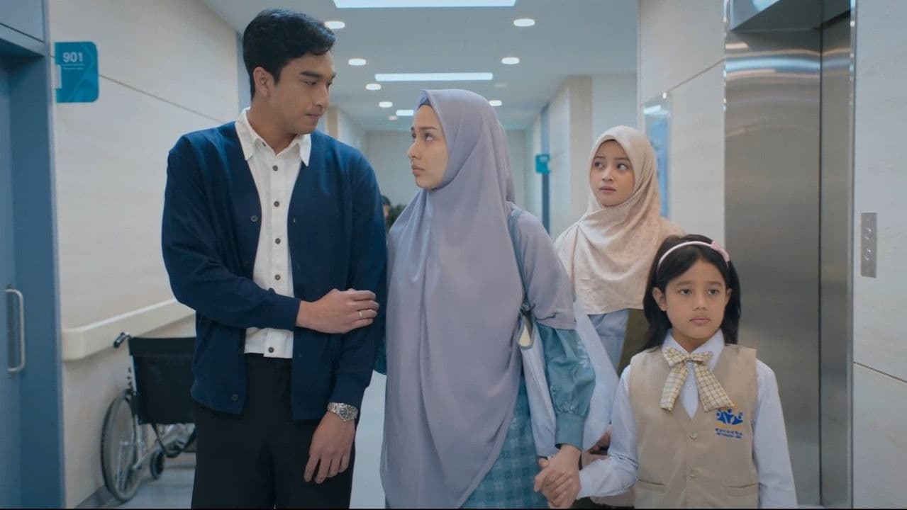 Backdrop – Laut Tengah