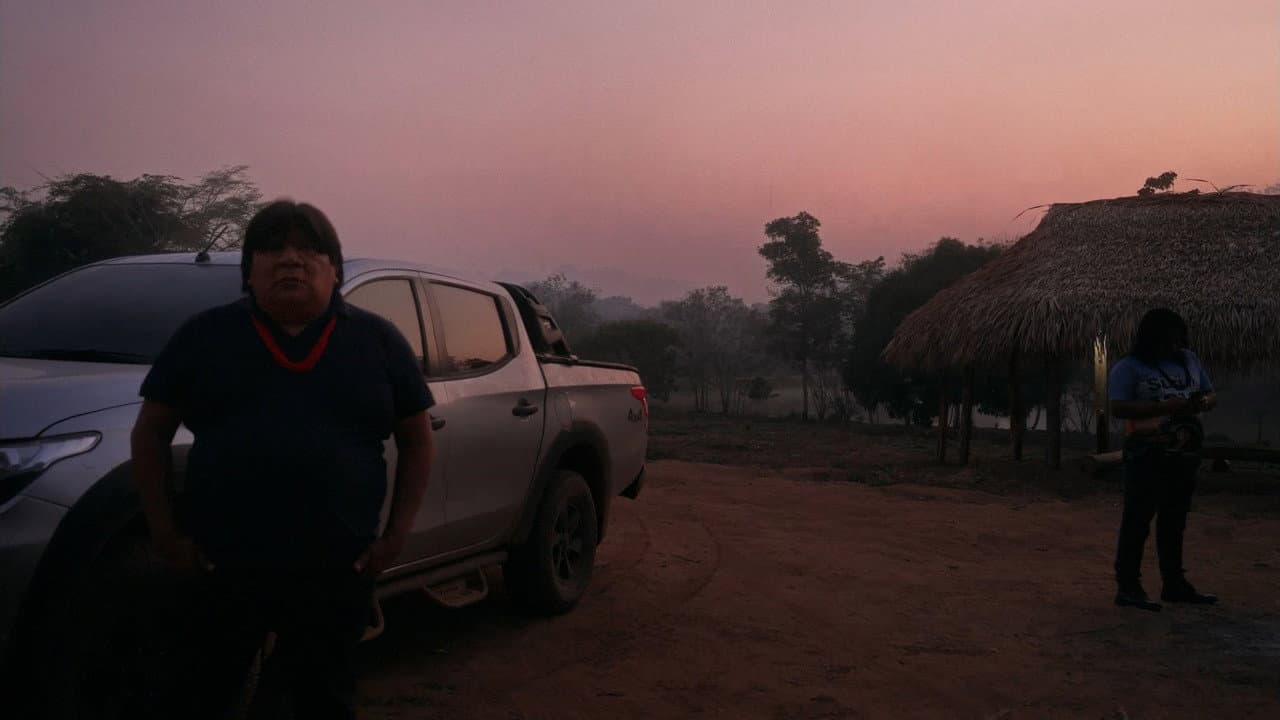 Backdrop – Minha Terra Estrangeira