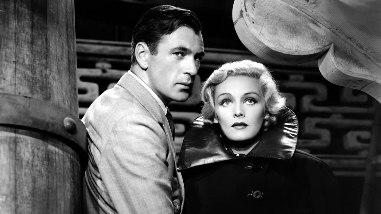 Backdrop – Der General starb im Morgengrauen