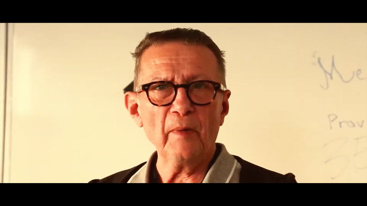 Backdrop – Hela Skolan Står i Lågor