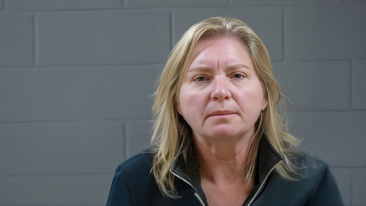 Backdrop – Evil Influencer: Die Story von Jodi Hildebrandt