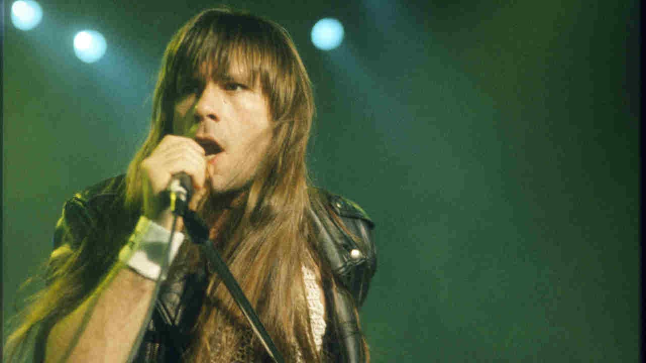 Backdrop – Iron Maiden: Raising Hell