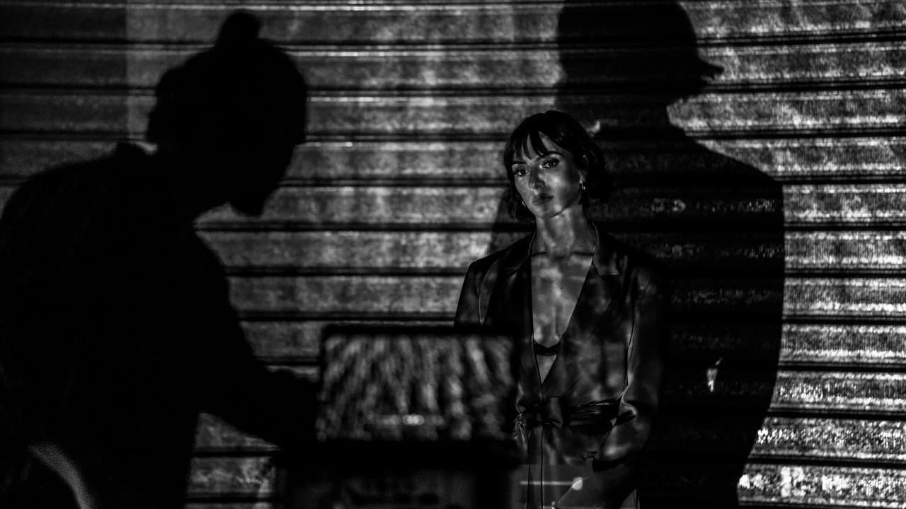 Backdrop – Mirror Mirror